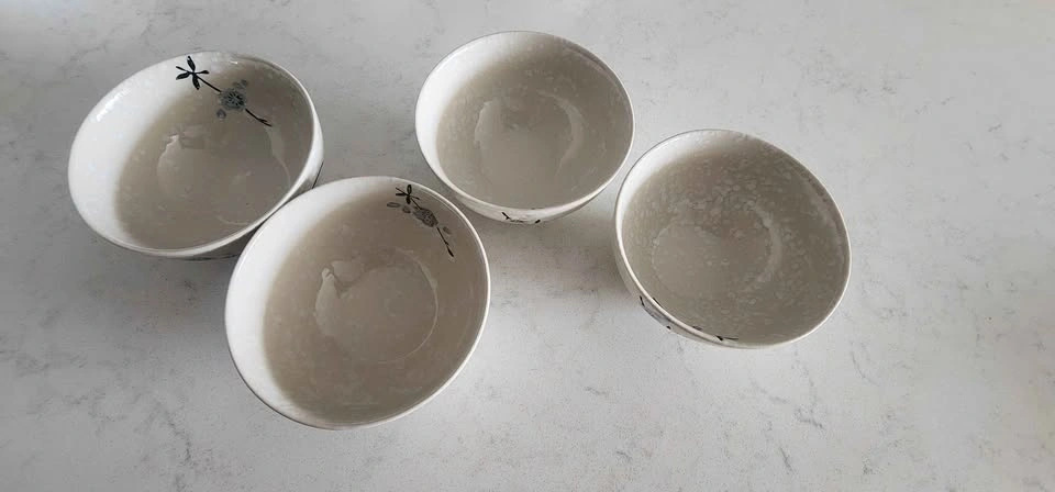 Set of 4 Floral Ceramic Bowls - photo 2