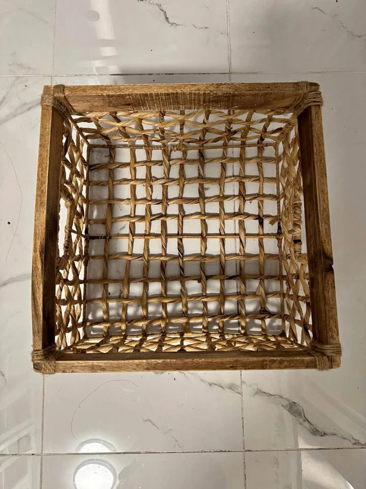 Woven Seagrass Storage Basket with Wood Frame