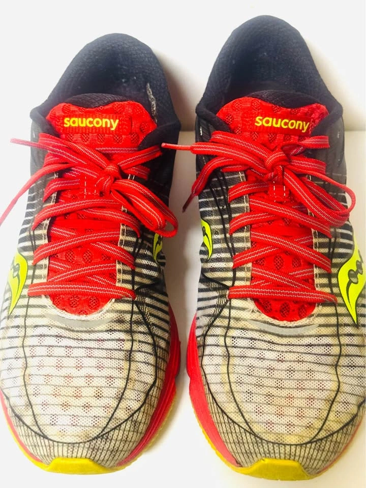 Saucony Men's Red and Black Running Shoes Size 8 - photo 2