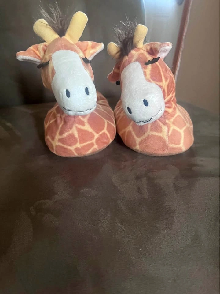 Giraffe Slippers