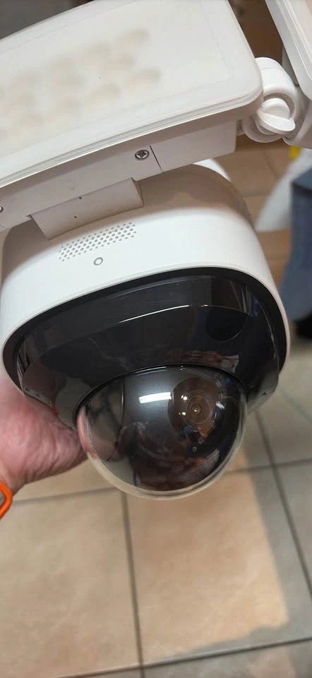 eufy Floodlight Cam 2 Pro T8423 - photo 2