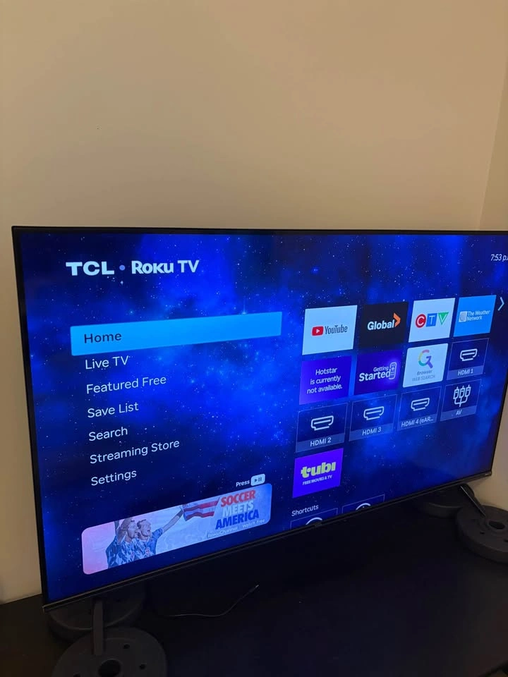 43” Roku Smart TV – Like New – $200 (Negotiable) + TV Stand $20 - photo 3
