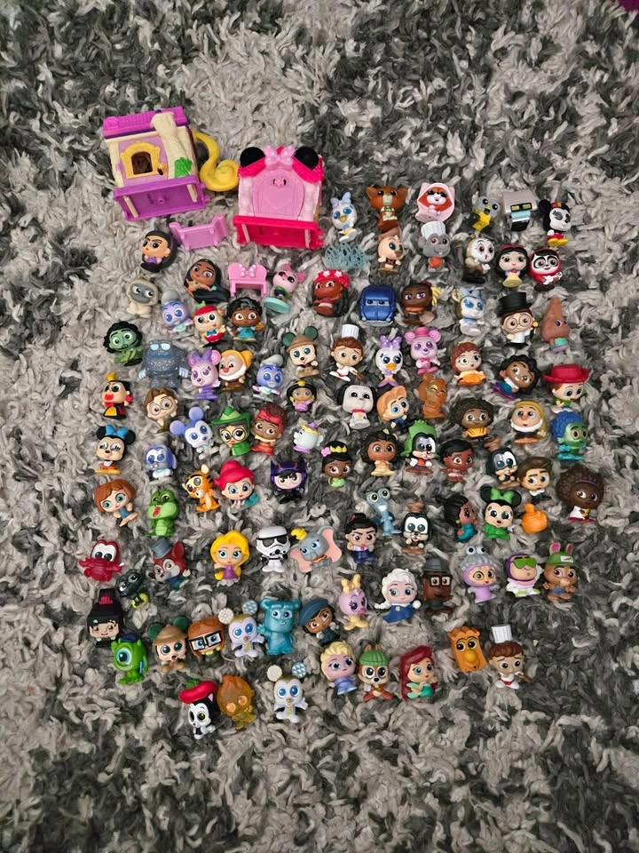 Disney Doorables