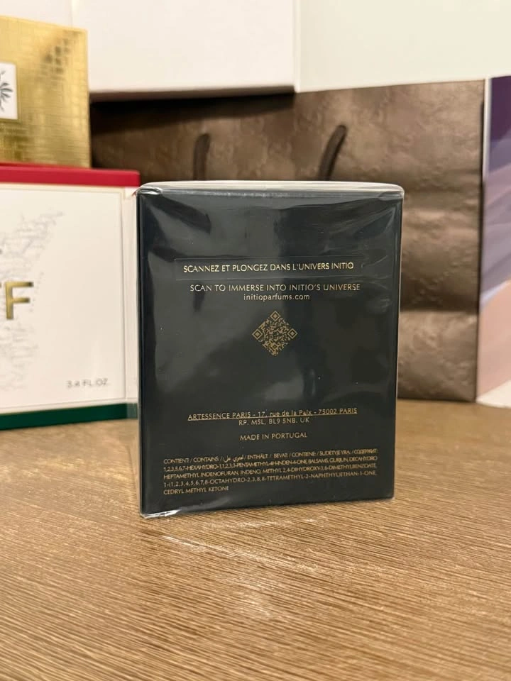 Initio Oud For Greatness Candle 180g Brand New Sealed - photo 2