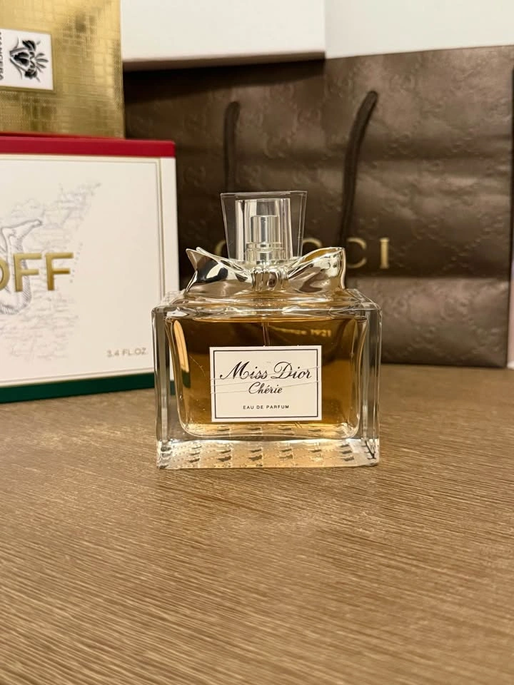Miss D Cherie 100mL (2010 Batch) - photo 2