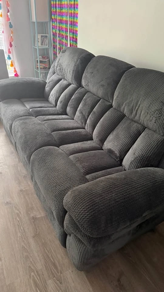 3 Seater Recliner - photo 3