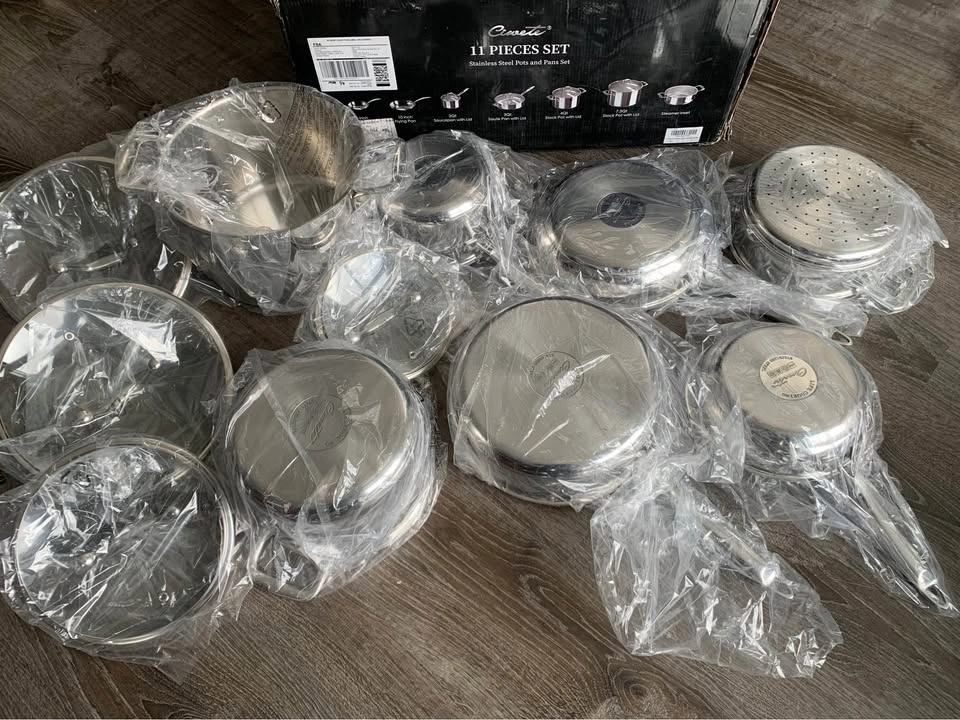 NEW 11-Piece Tri-Ply Stainless Steel Pots and Pans Set - photo 3