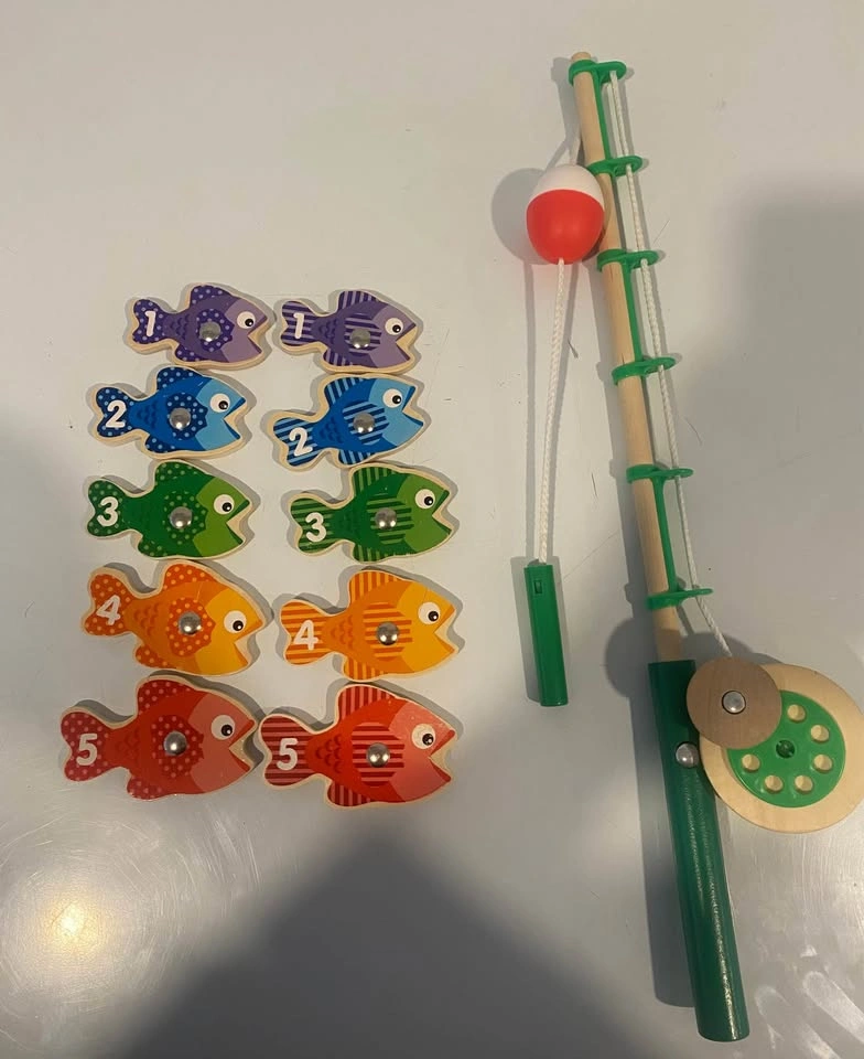 Melissa & Doug Magnetic Fishing Game Toy - photo 2