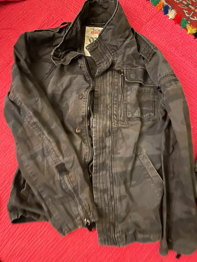 Under armour track pants and top image indicator(6)