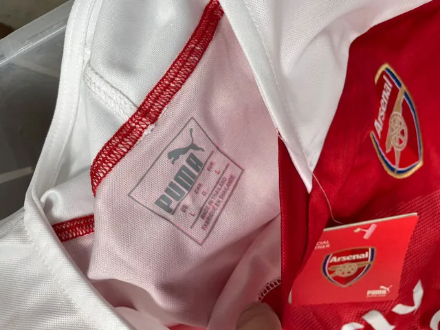 Arsenal puma jersey brand new image indicator(2)