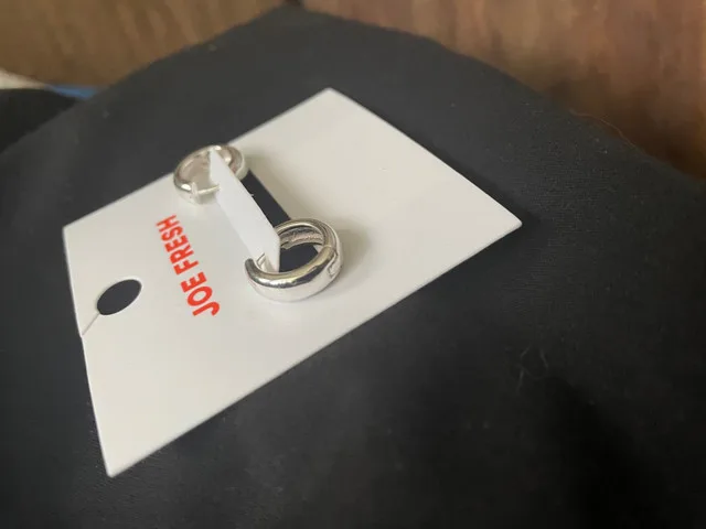 Earrings image indicator(2)