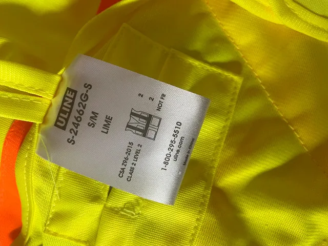 Solid Hi-Vis Safety Vest image indicator(3)