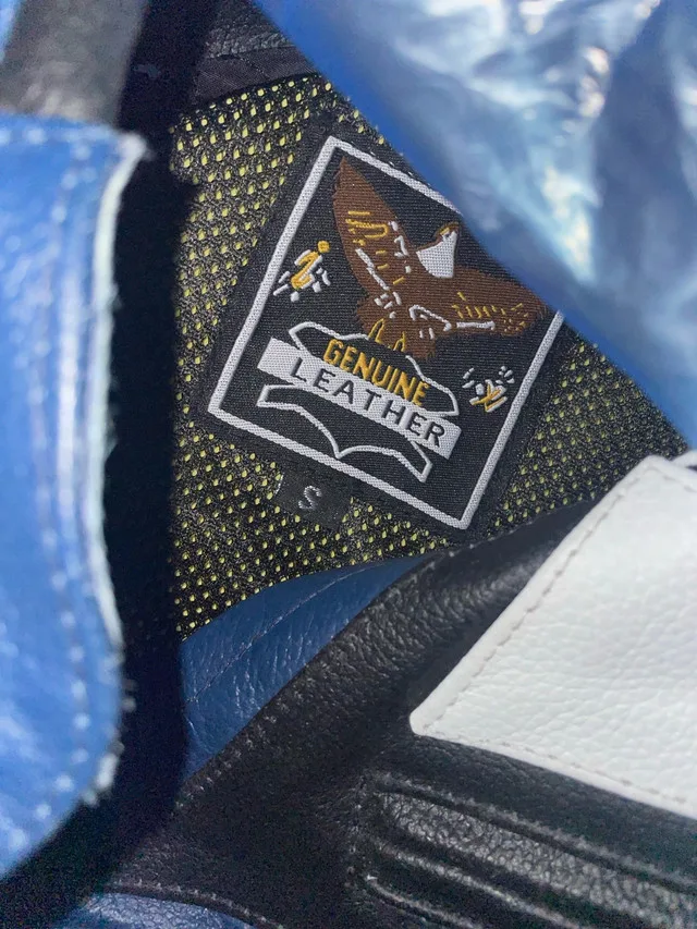 Yamaha Racing motorcycle leather jacket image indicator(2)