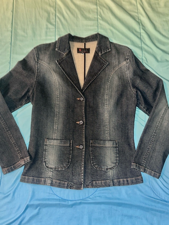 Valentino Ruby Italy Denim Jacket - Size L (fits M) - photo 3