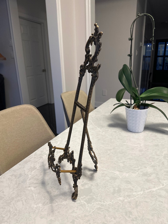 Solid Brass Vintage Ornate 20" Easel | Victorian Style - photo 2