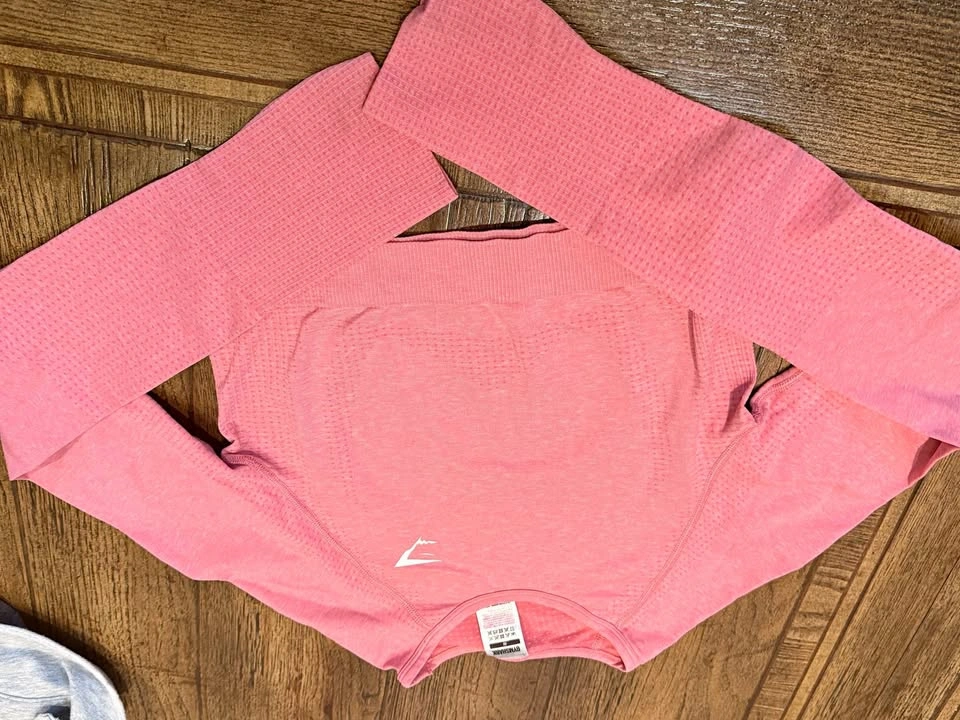 Gymshark Pink Seamless Workout Long Sleeve Crop Top M