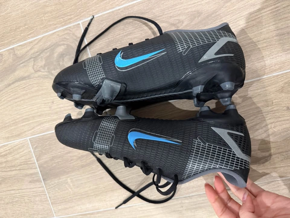 Nike Mercurial Vapor Soccer Cleats Black Blue sz 6 - photo 3