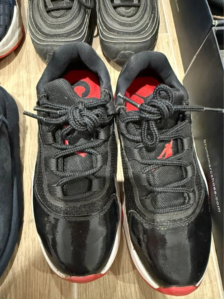 Boys Designer Shoes - Jordan, Nike, UGG, NB (Sz 4-6) - photo 5