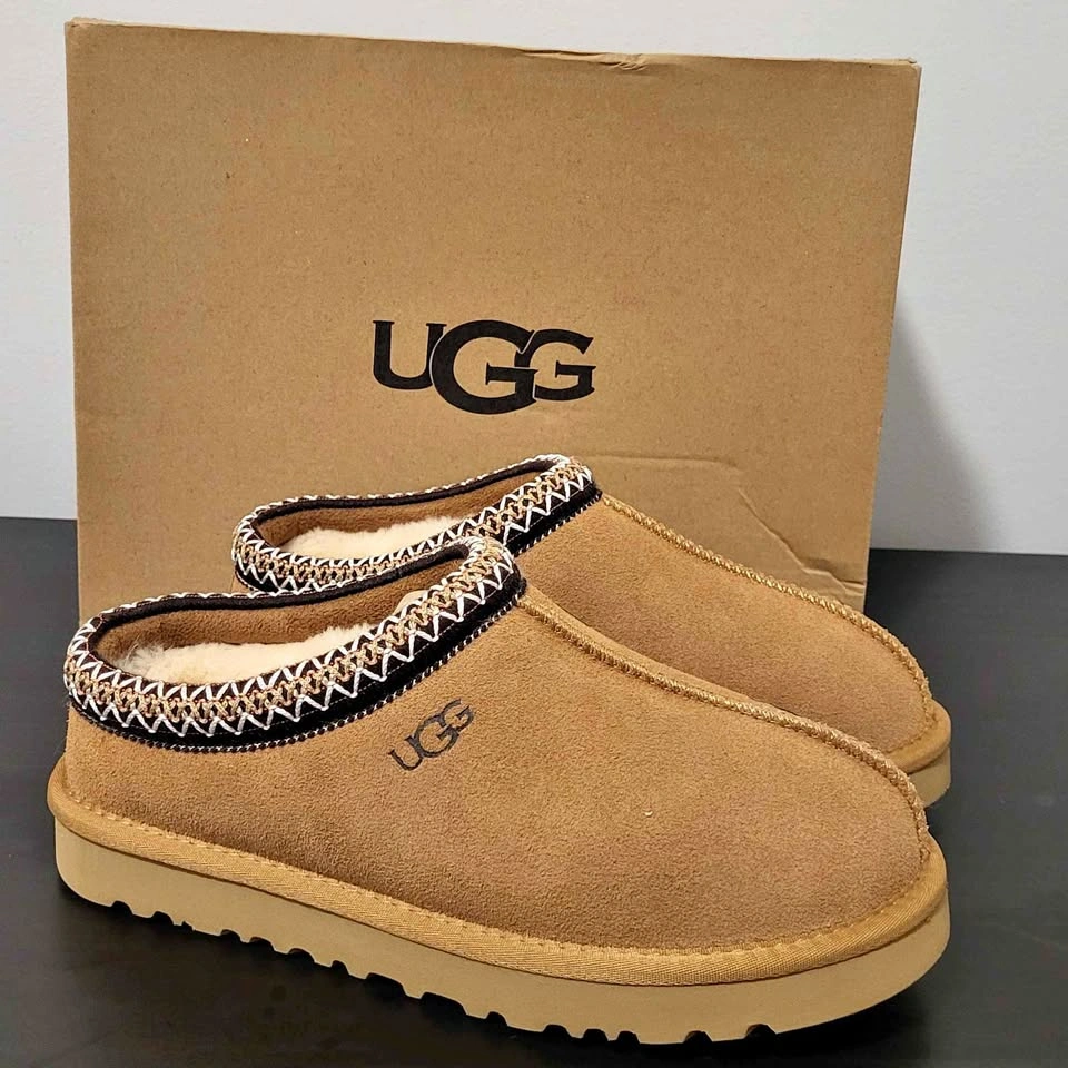 Women's Size 7 UGG Tasman Slipper "Chestnut"