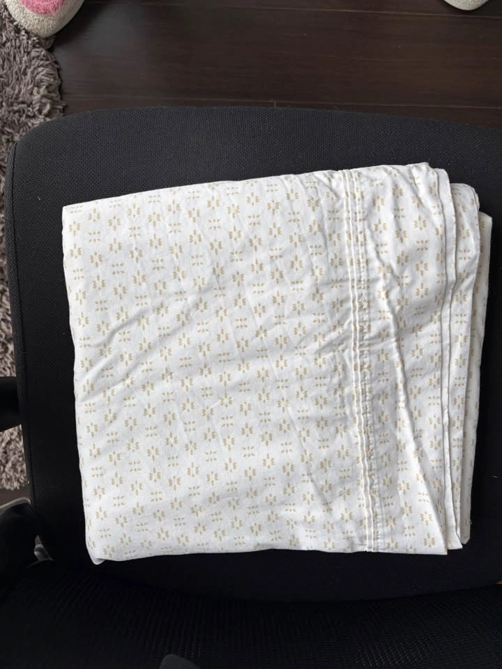 Bedsheet Sets (Multiple Colors) – Full Sets w/ Pillow Covers – B - photo 4