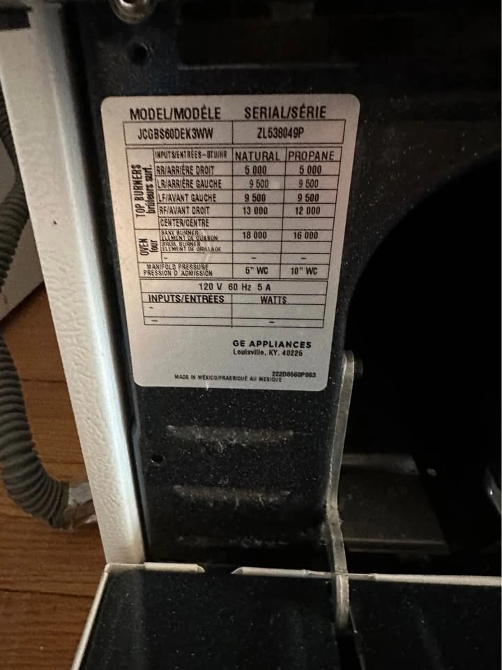 GE Gas Oven White - photo 5