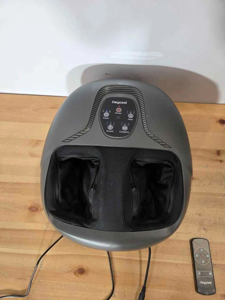 Foot Massager with Heat Shiatsu Remote Control, New - photo 3