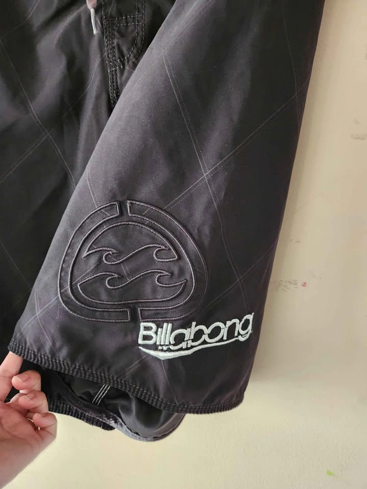 Billabong Men's Beach / Swim Shorts Size 32 - photo 2