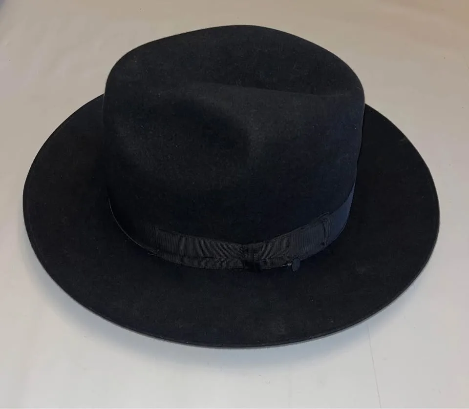 2 Mens Hat Box Fedoras image indicator(8)