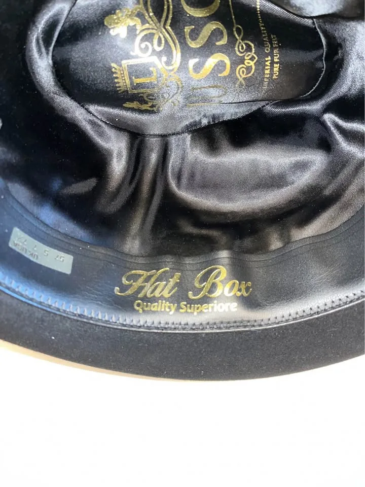 2 Mens Hat Box Fedoras image indicator(10)