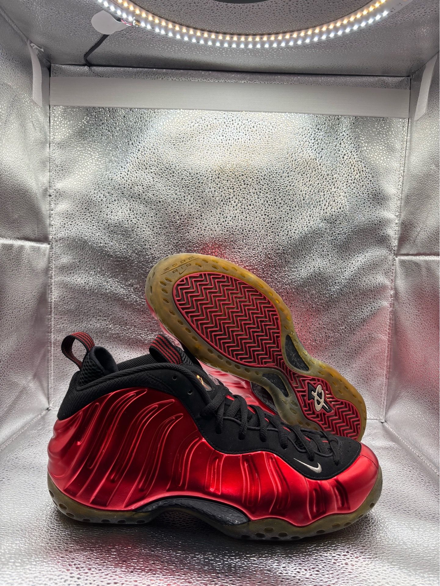 Nike Air Foamposite One Metallic Red 2017