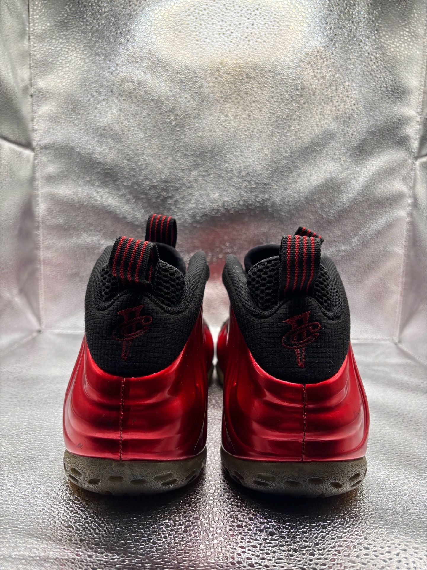Nike Air Foamposite One Metallic Red 2017 - photo 4