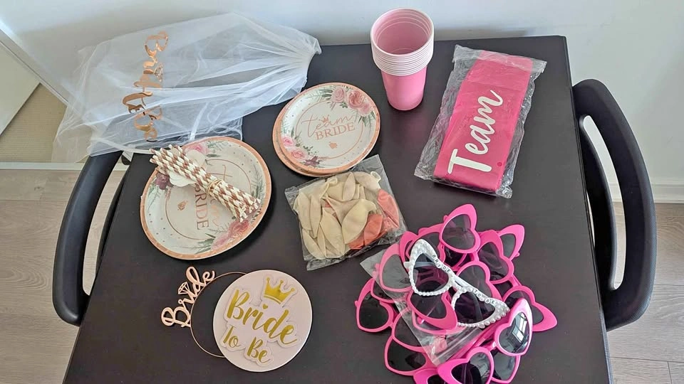 Bachelorette Accessories (Pink & White)