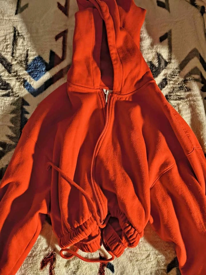 Red cropped hoodie