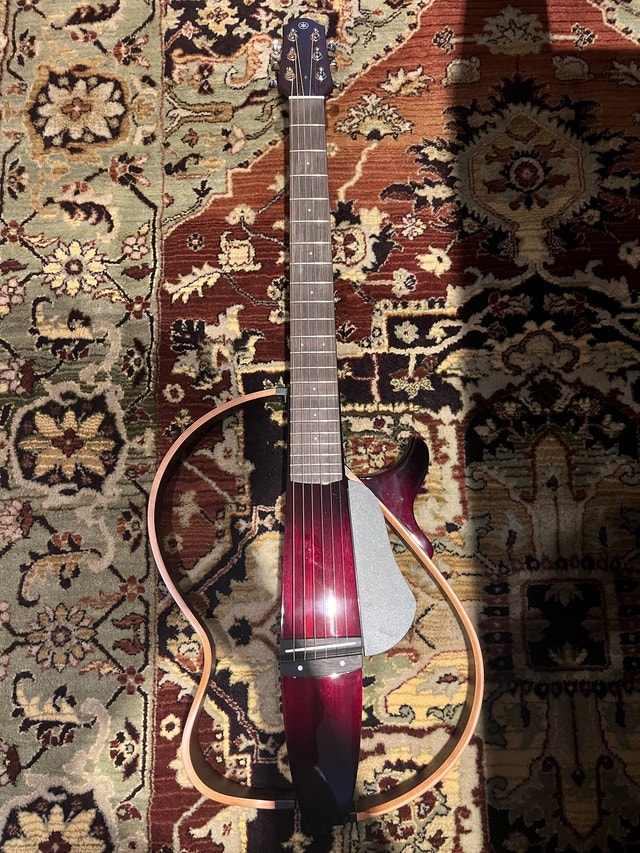 Yamaha SLG200S Silent Guitar