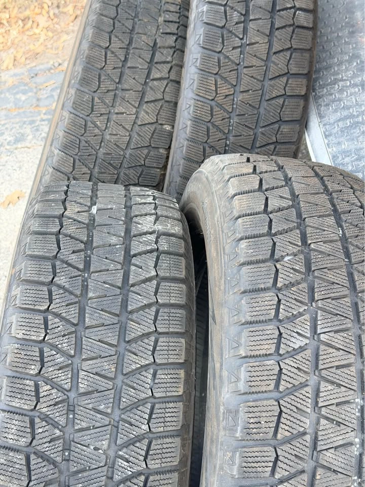 Bridgestone Blizzard Winter Tires 225/65/16 - photo 3