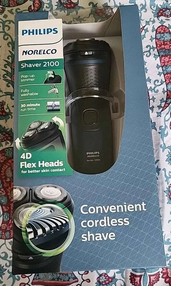 Philips Norelco Shaver 2100 Rechargeable Men's Electric Shaver - - photo 2