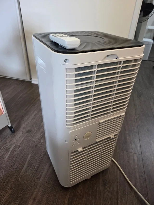 Portable Air Conditioner - photo 3