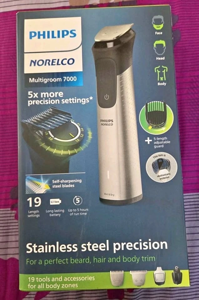 Philips Norelco Multigroom 7000
