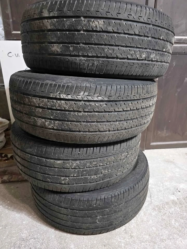 Honda civic Tires 215/55 R16 4 tires - photo 3