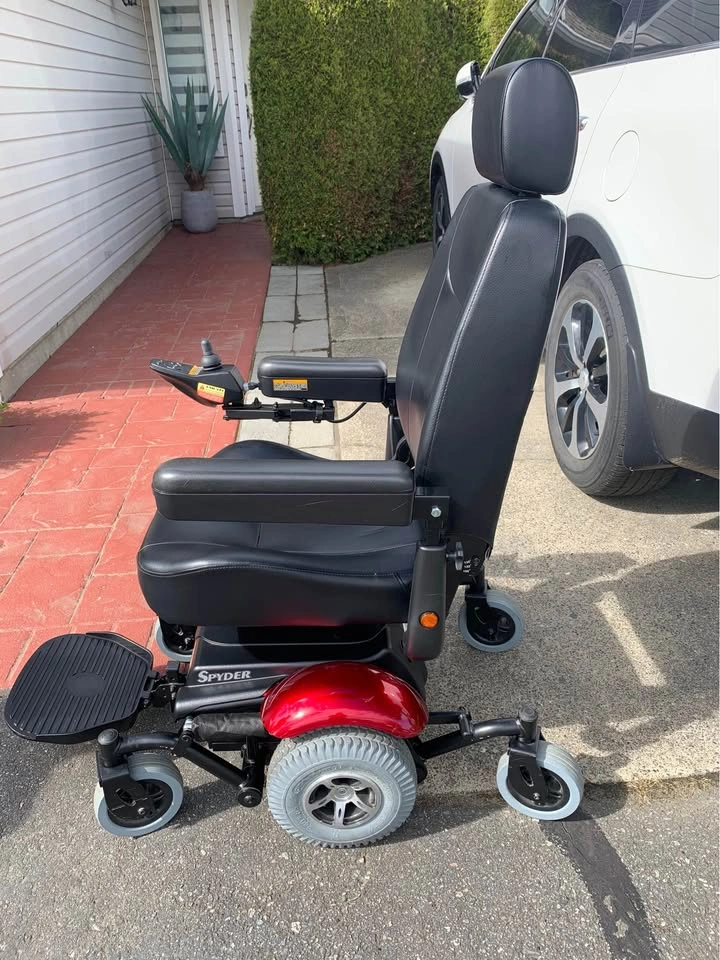 Shoprider UL8WSLA Power Chair - photo 2