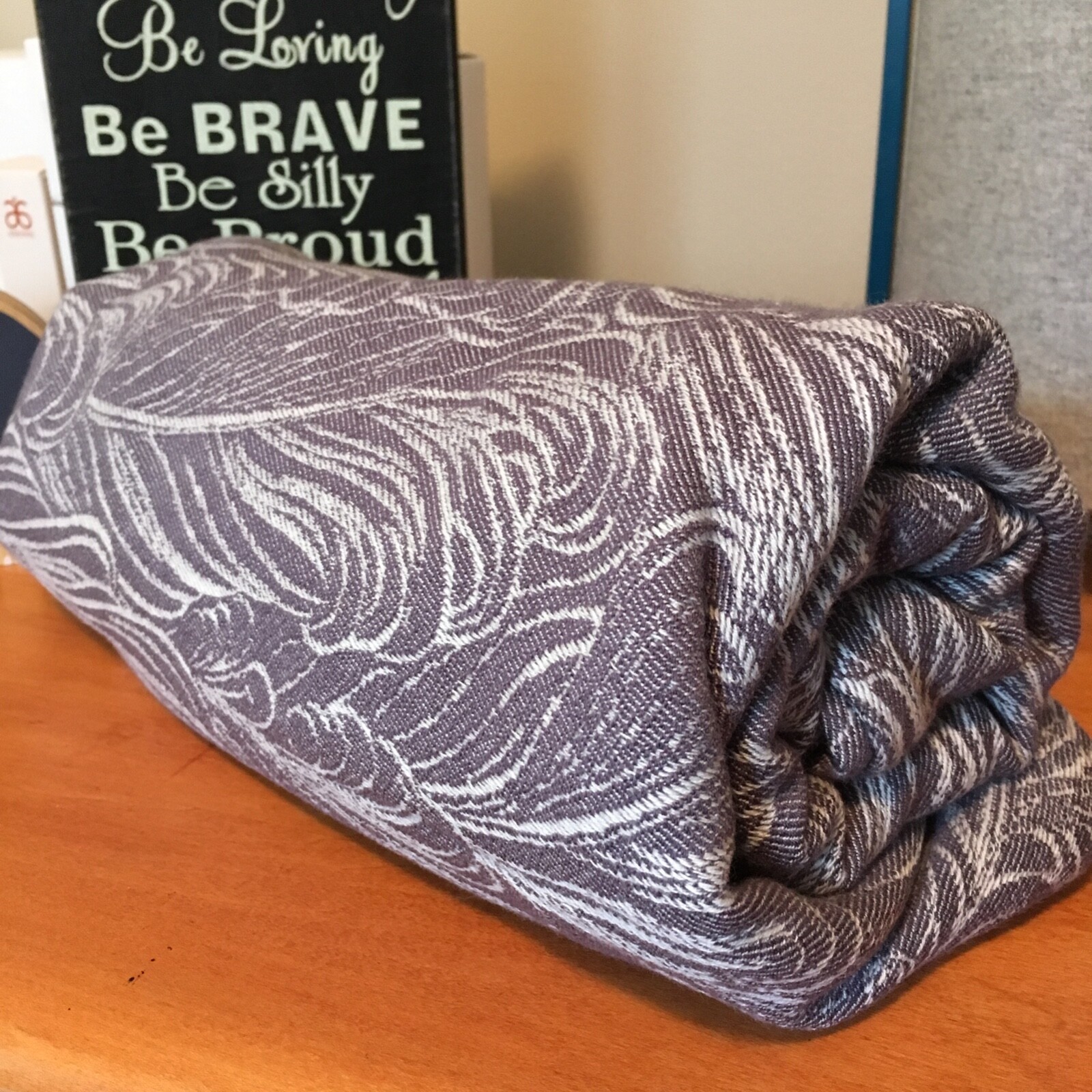 Kokoskaa Royal Quill Grayple Size 4 Woven Wrap Sling Baby Carrie