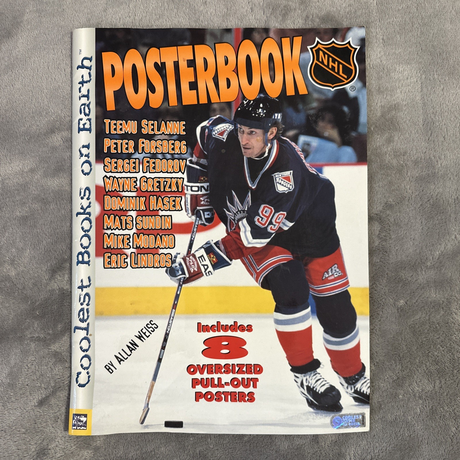 1999 NHL Poster Book Wayne Gretzky Cover 14" x 10.5"