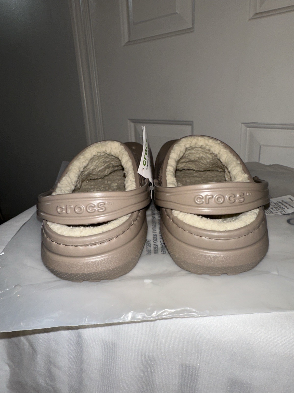 Crocs Kids J4 Classic Lined Clog Mushroom/Bone New Youth Shoes - photo 4