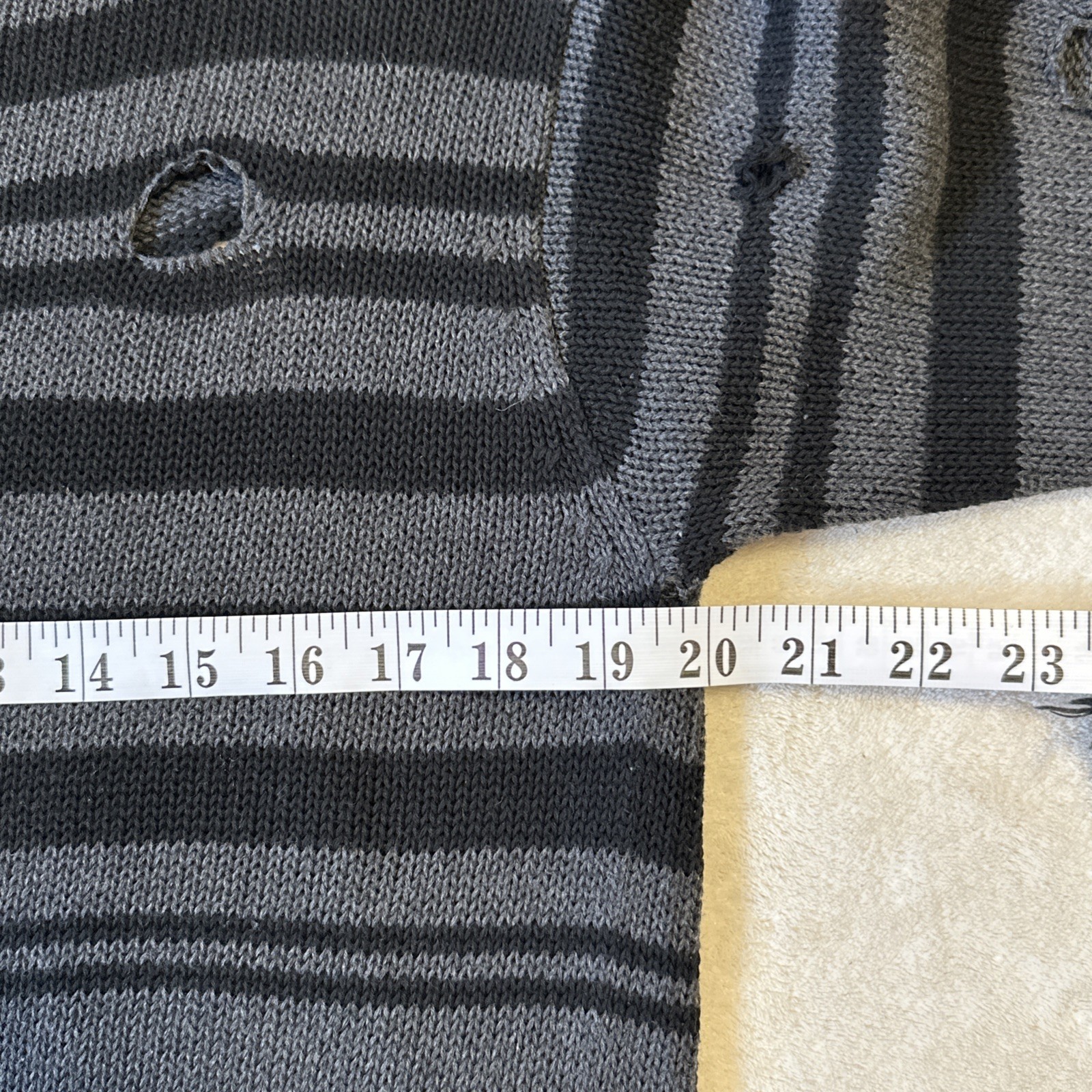 Autumn Cashmere Distressed Striped Sweater M Grey - photo 5