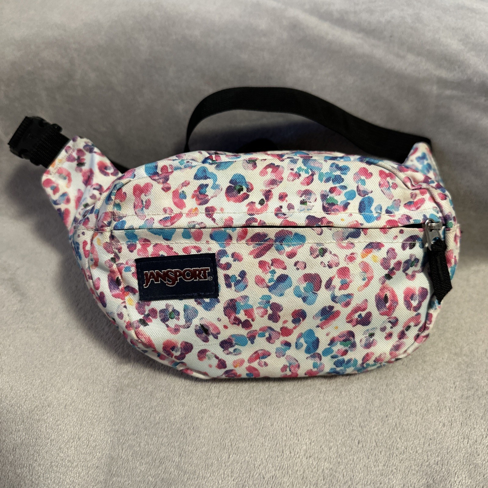 JANSPORT Fanny Pack Pastel Cheetah Lightweight Travel Belt Bag