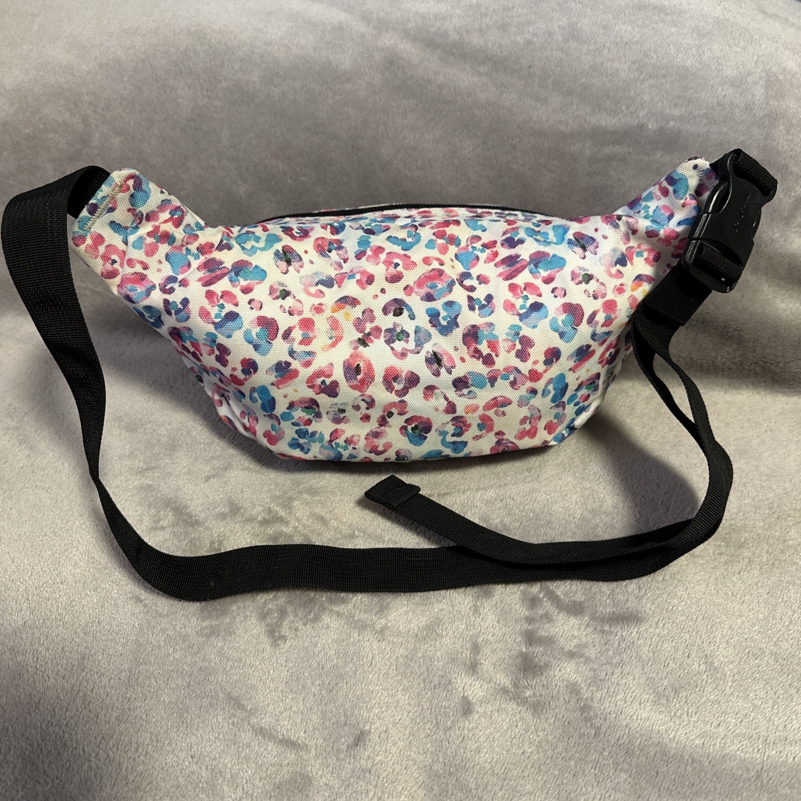 JANSPORT Fanny Pack Pastel Cheetah Lightweight Travel Belt Bag - photo 2