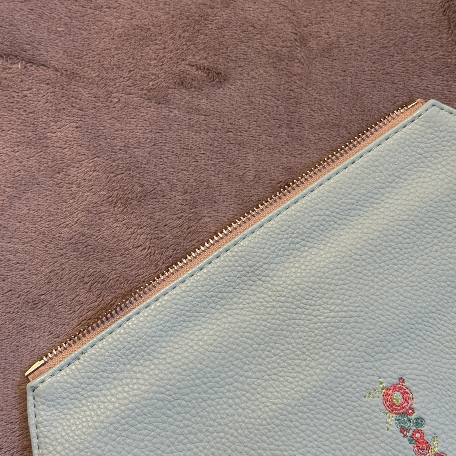 Thirty-One Studio 31 Purse Flap Skies For You Blue Floral - photo 4