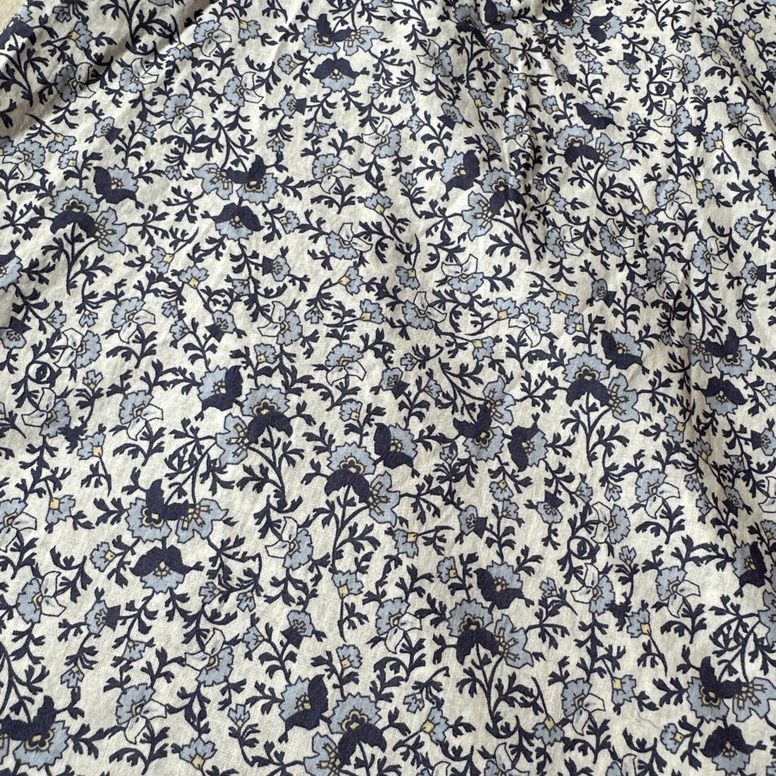 H&M Ditsy Floral Ruffle Sleeve Top - Medium - photo 2