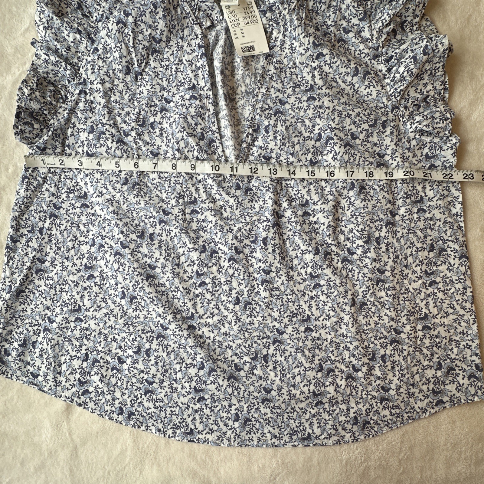 H&M Ditsy Floral Ruffle Sleeve Top - Medium - photo 3