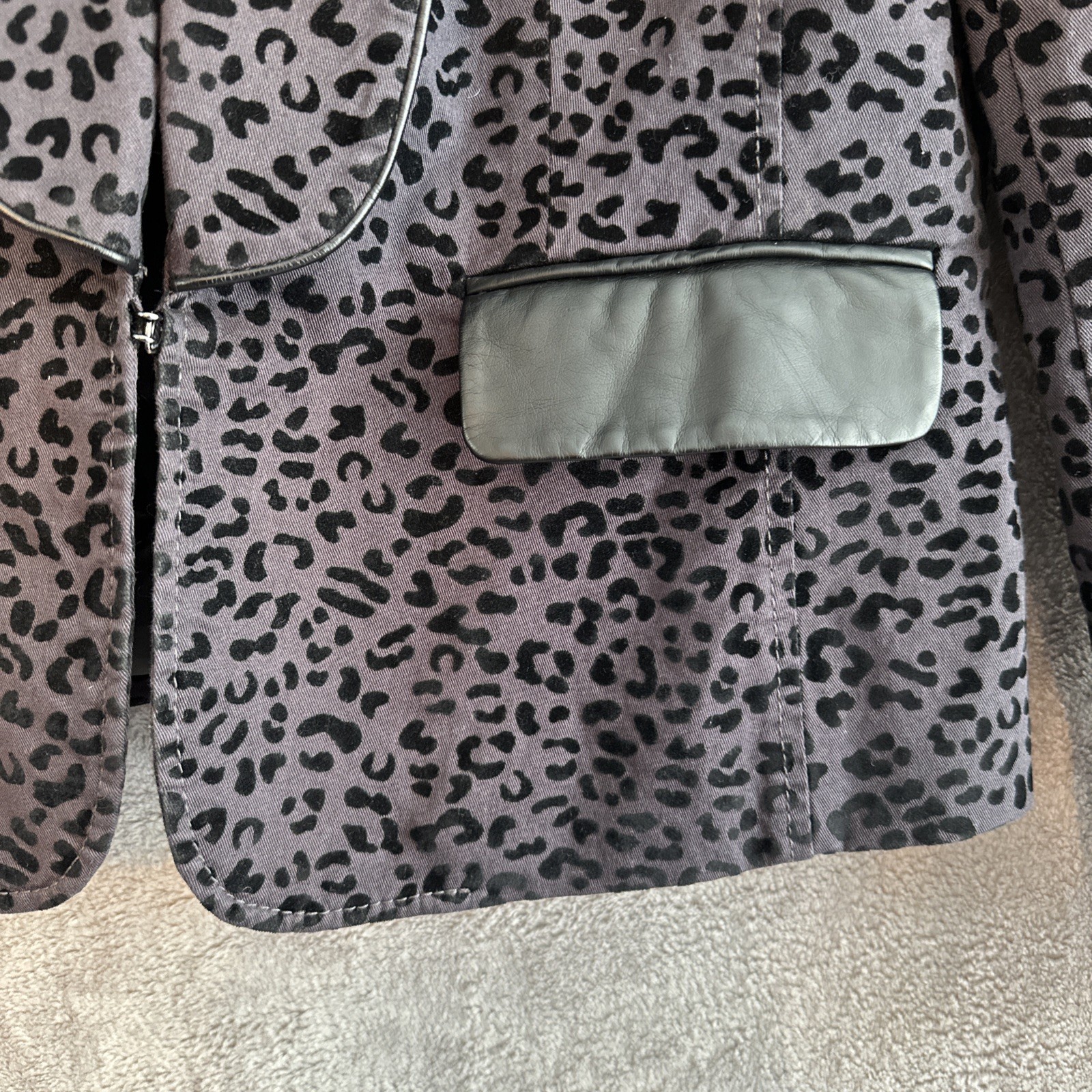 Sigrid Olsen Europe Black Velvet Leopard Print Blazer M 10 - photo 3